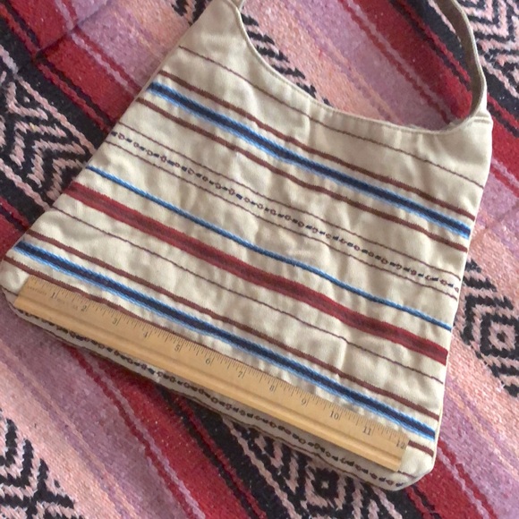 Vintage/Y2K GAP Teardrop/Hobo Bag - Picture 9 of 11
